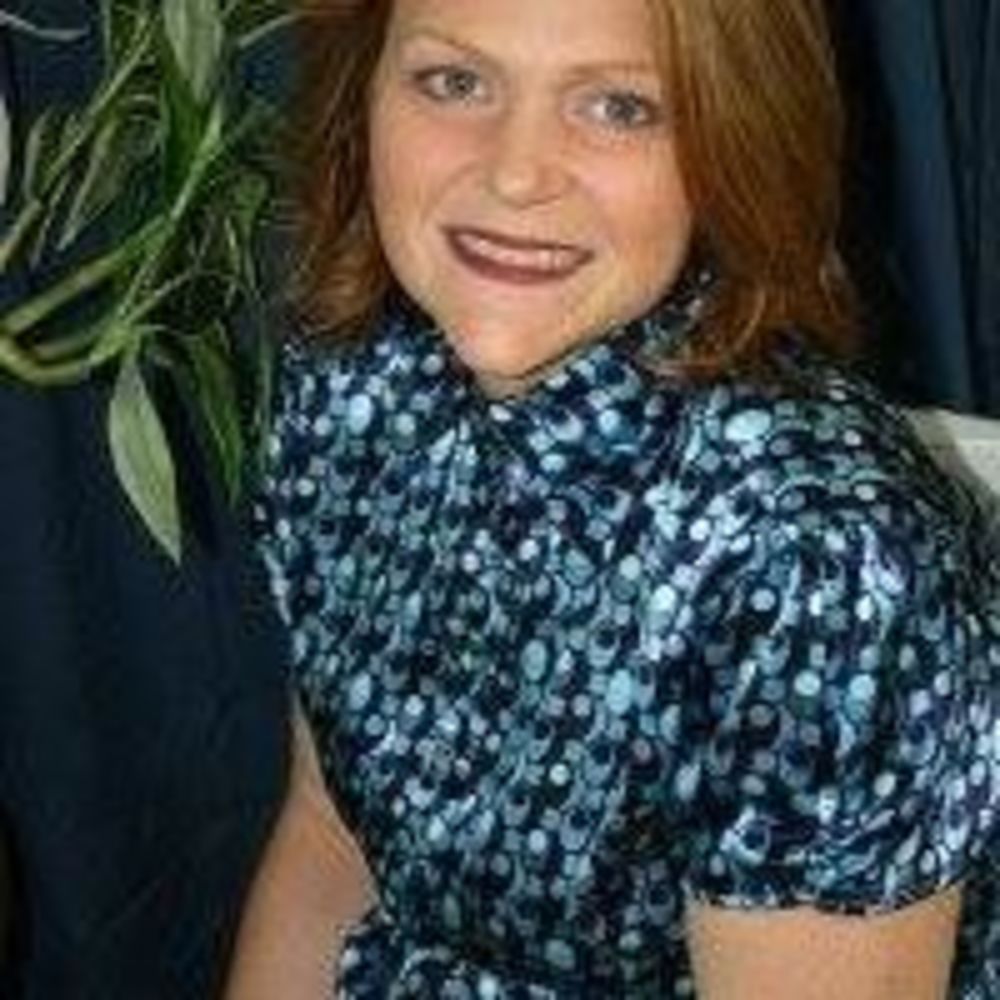 Meet your Posher, Angie